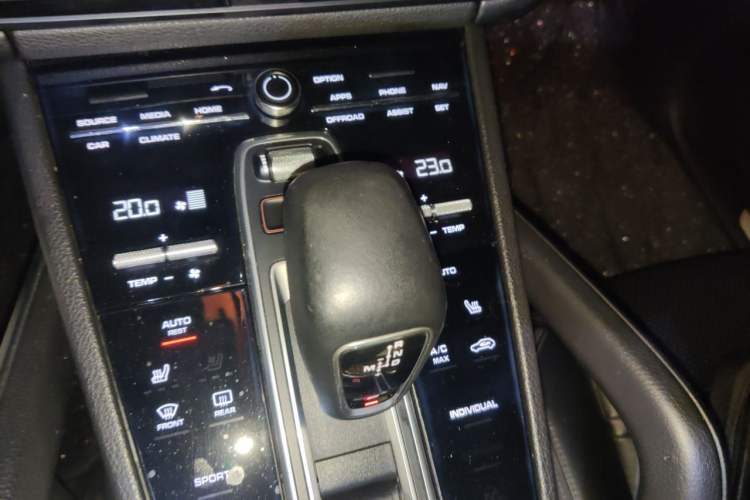 Used Porsche Cayenne 2019 Cayenne 3.0T Gear Lever