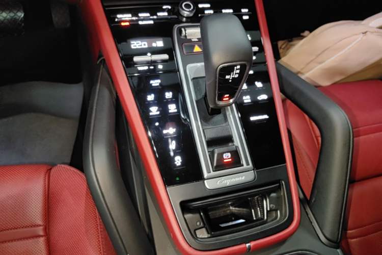 Used Porsche Cayenne 2019 Cayenne 3.0T Gear Lever