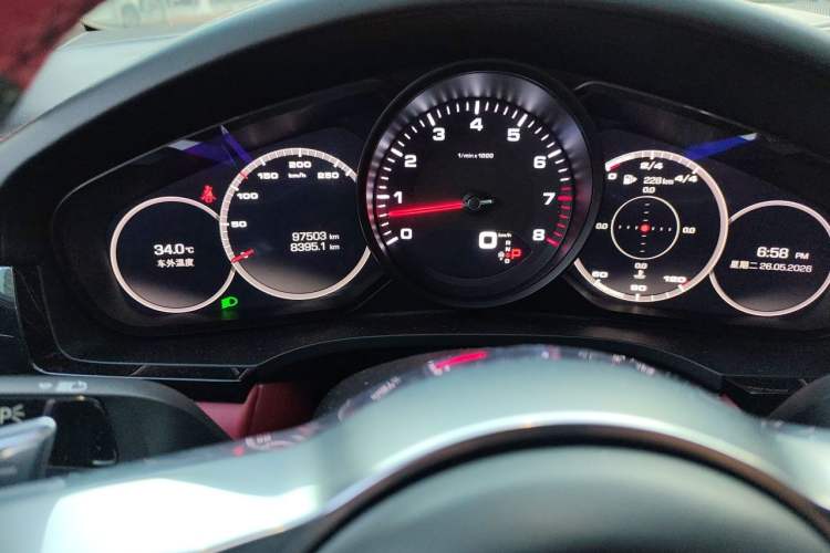 Used Porsche Cayenne 2019 Cayenne 3.0T Instrument Cluster