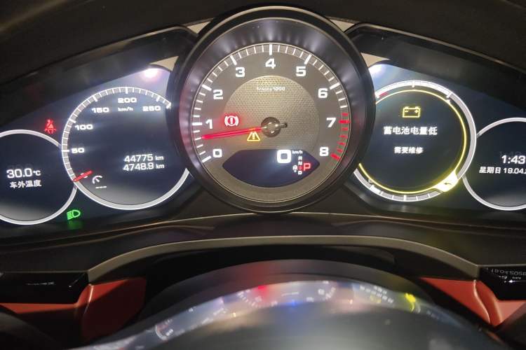 Used Porsche Cayenne 2019 Cayenne 3.0T Instrument Cluster