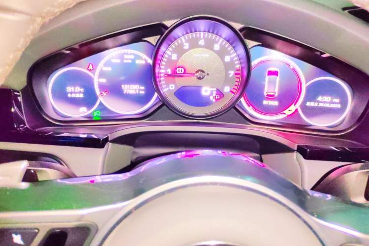 Used Porsche Cayenne 2019 Cayenne 3.0T Instrument Cluster