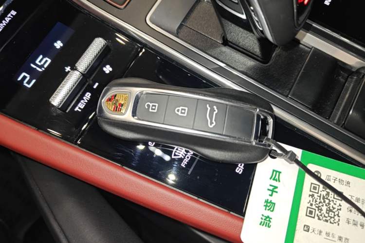 Used Porsche Cayenne 2019 Cayenne 3.0T Interior 1