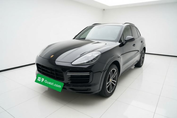 Używany Porsche Cayenne 2019 Cayenne 3.0T Guazi used car, China used car export, Used car for sale, Used cars, Cheapest cars for sale