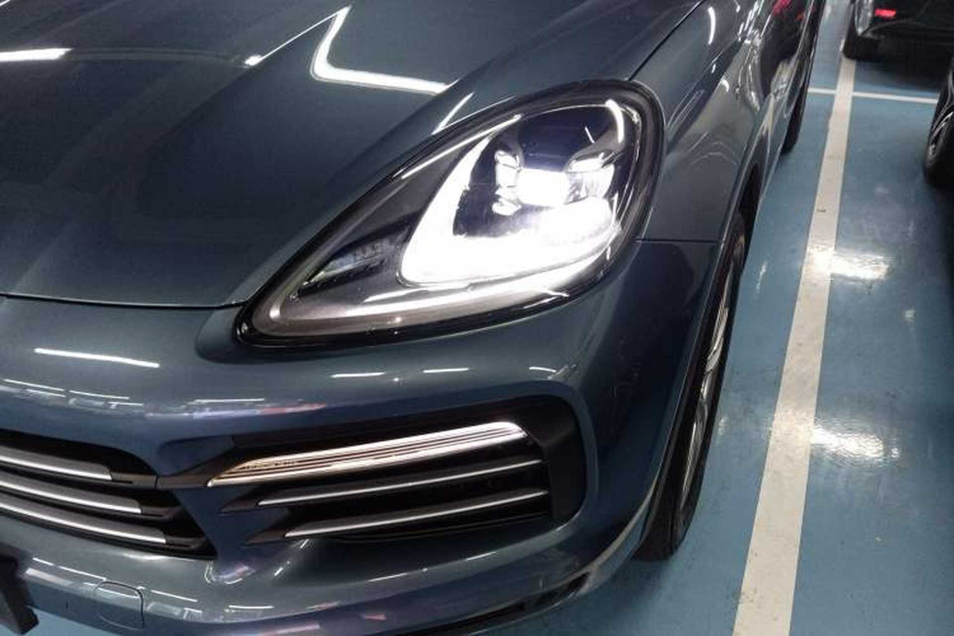 Used Porsche Cayenne 2019 Cayenne 3.0T Left Front Headlight
