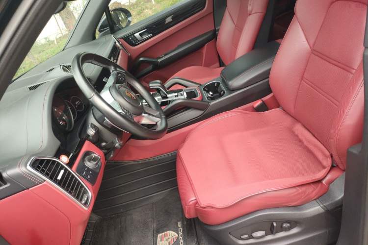 Used Porsche Cayenne 2019 Cayenne 3.0T Left Front Seat