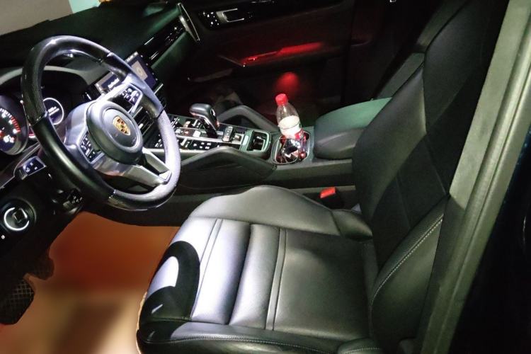 Used Porsche Cayenne 2019 Cayenne 3.0T Left Front Seat