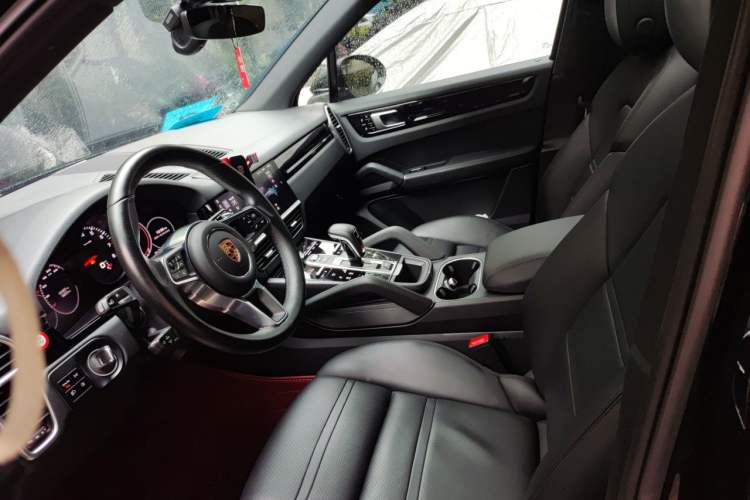 Used Porsche Cayenne 2019 Cayenne 3.0T Left Front Seat