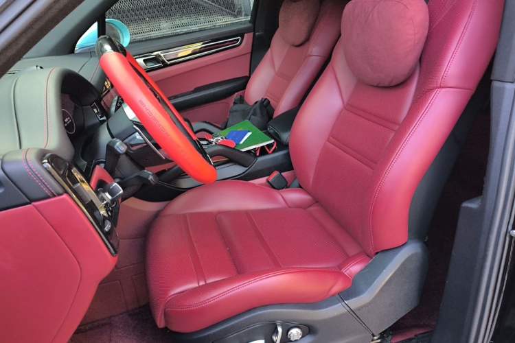 Used Porsche Cayenne 2019 Cayenne 3.0T Left Front Seat