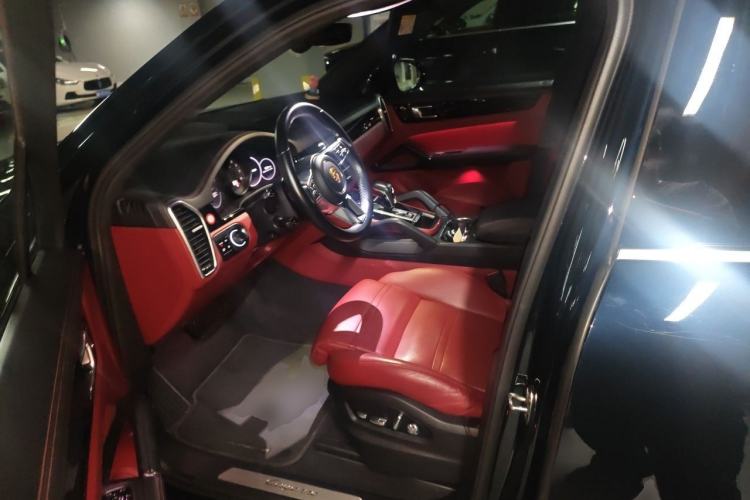 Used Porsche Cayenne 2019 Cayenne 3.0T Left Front Seat