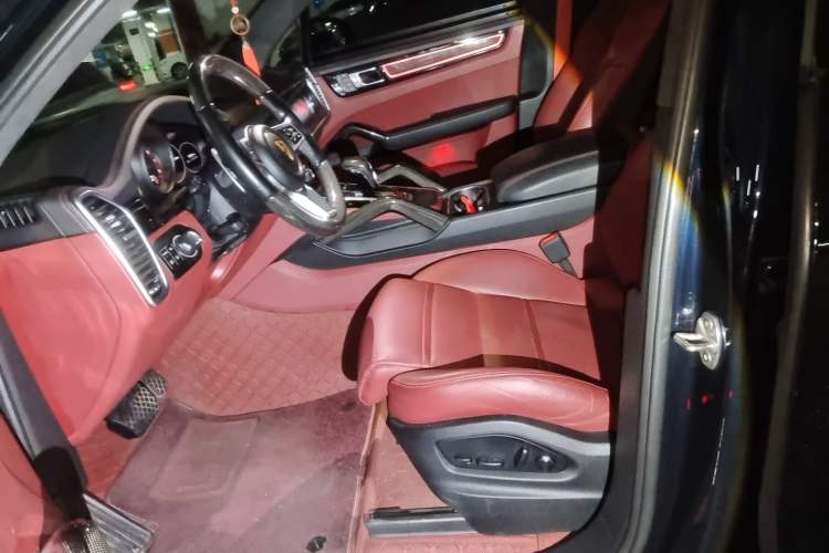 Used Porsche Cayenne 2019 Cayenne 3.0T Left Front Seat
