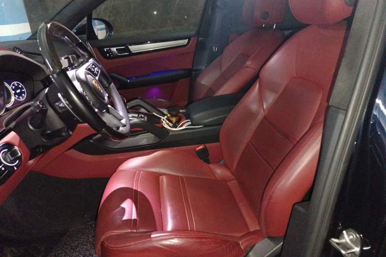 Used Porsche Cayenne 2019 Cayenne 3.0T Left Front Seat