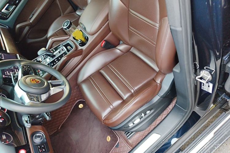 Used Porsche Cayenne 2019 3.0T Left Front Seat