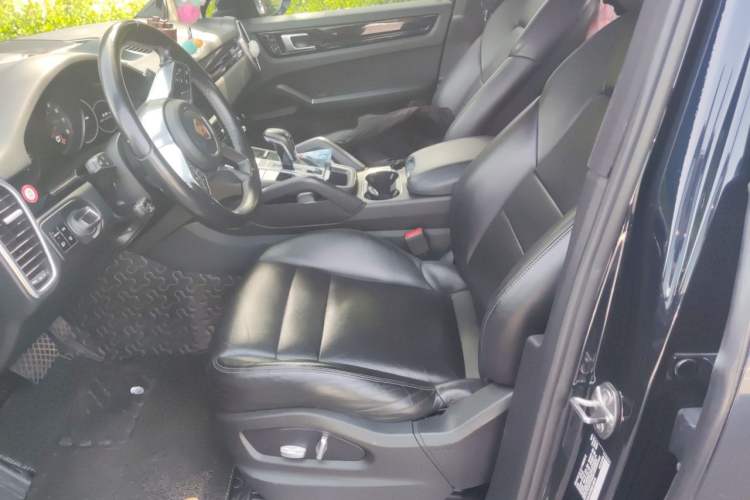 Used Porsche Cayenne 2019 Cayenne 3.0T Left Front Seat