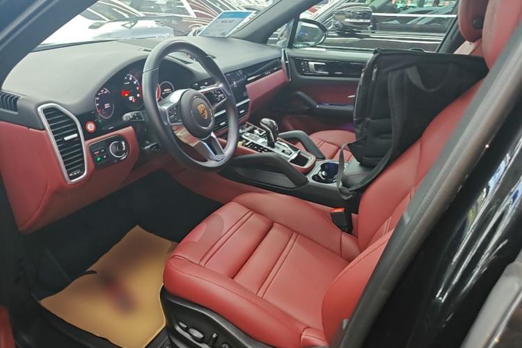 Used Porsche Cayenne 2019 Cayenne 3.0T Left Front Seat