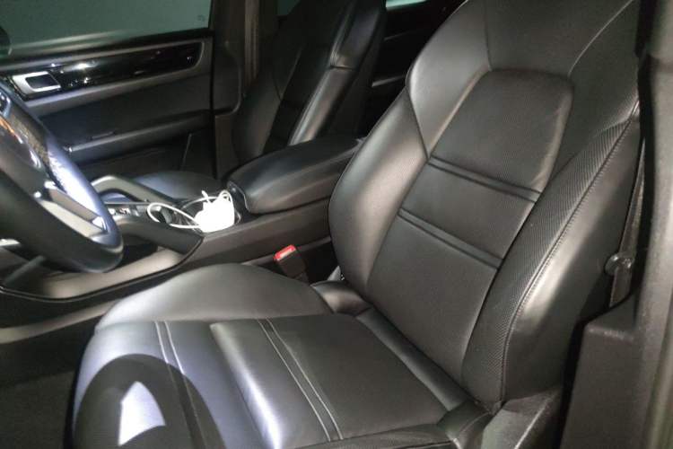 Used Porsche Cayenne 2019 Cayenne 3.0T Left Front Seat