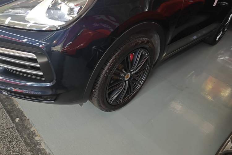 Used Porsche Cayenne 2019 Cayenne 3.0T Left Front Wheel Hub