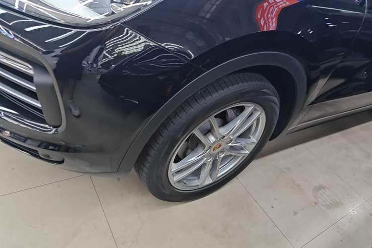 Used Porsche Cayenne 2019 Cayenne 3.0T Left Front Wheel Hub