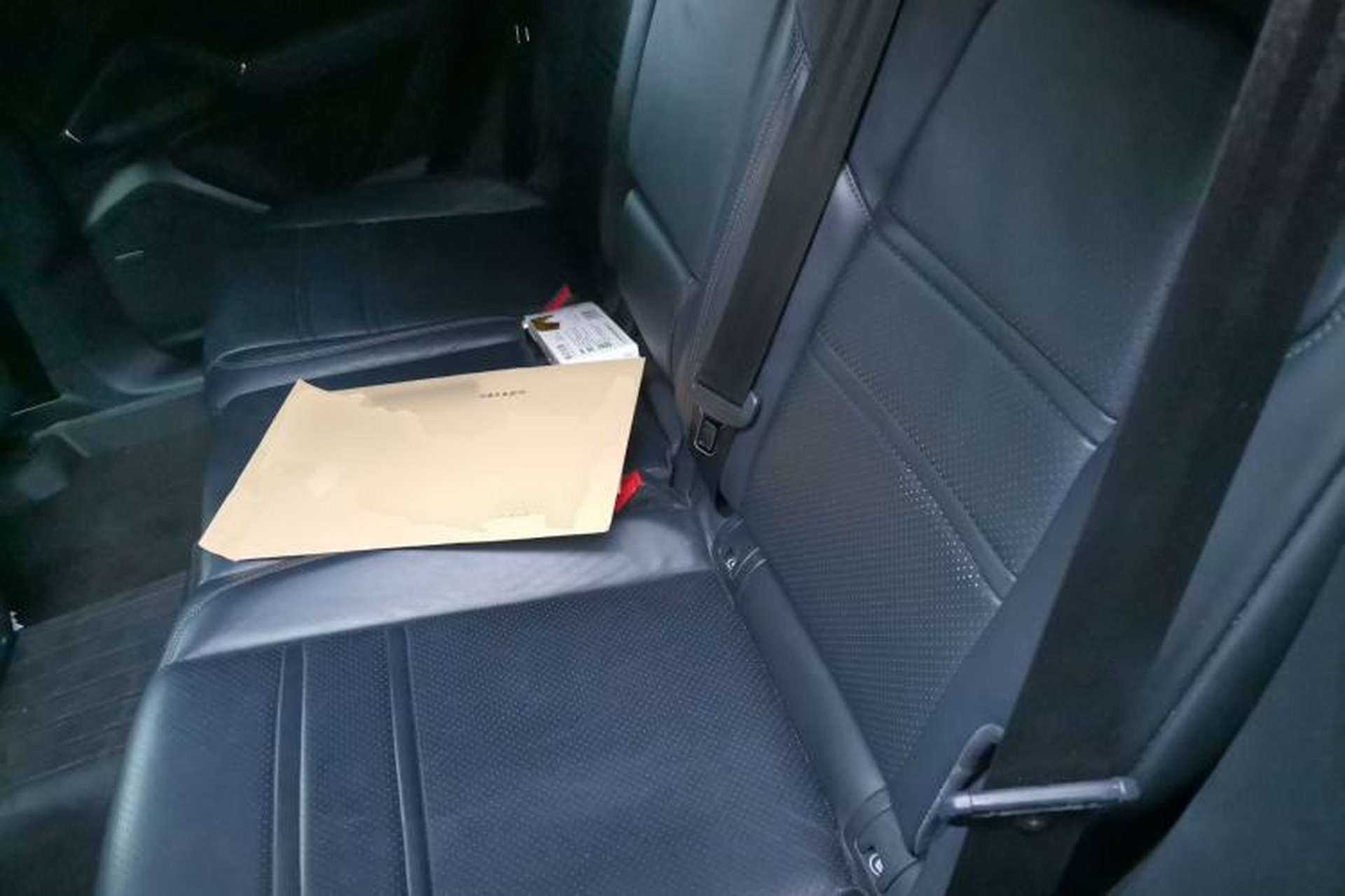 Used Porsche Cayenne 2019 Cayenne 3.0T Left Rear Seat