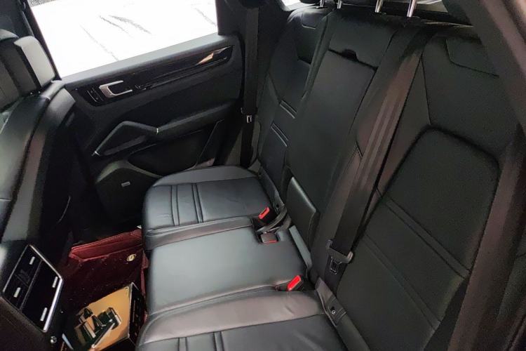 Used Porsche Cayenne 2019 Cayenne 3.0T Left Rear Seat