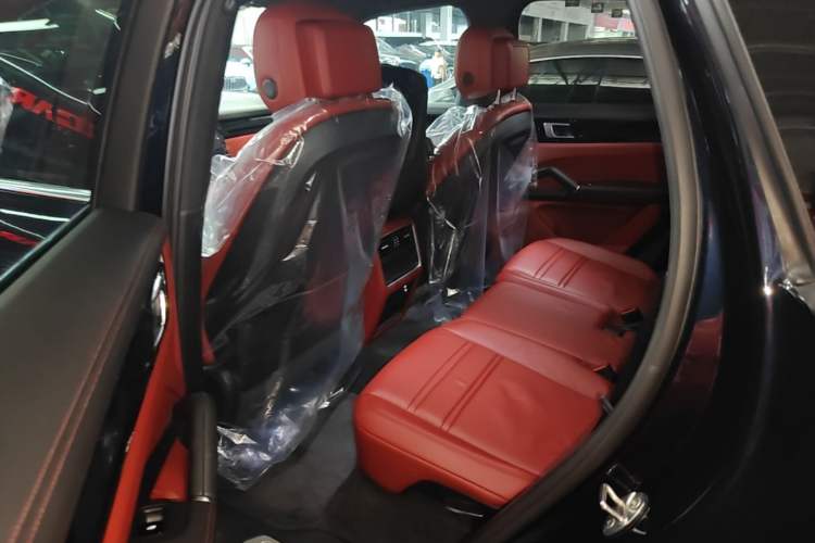 Used Porsche Cayenne 2019 Cayenne 3.0T Left Rear Seat