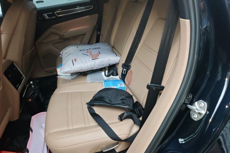 Used Porsche Cayenne 2019 Cayenne 3.0T Left Rear Seat