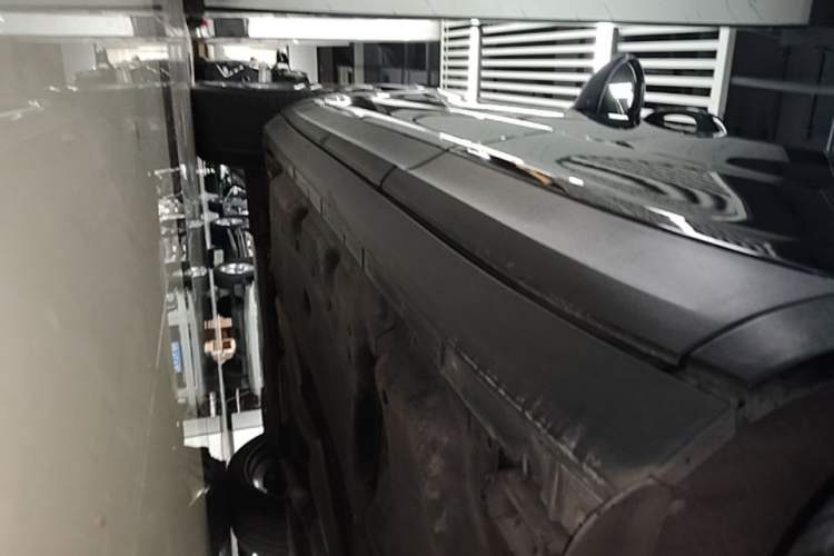 Used Porsche Cayenne 2019 Cayenne 3.0T Left Side Sill