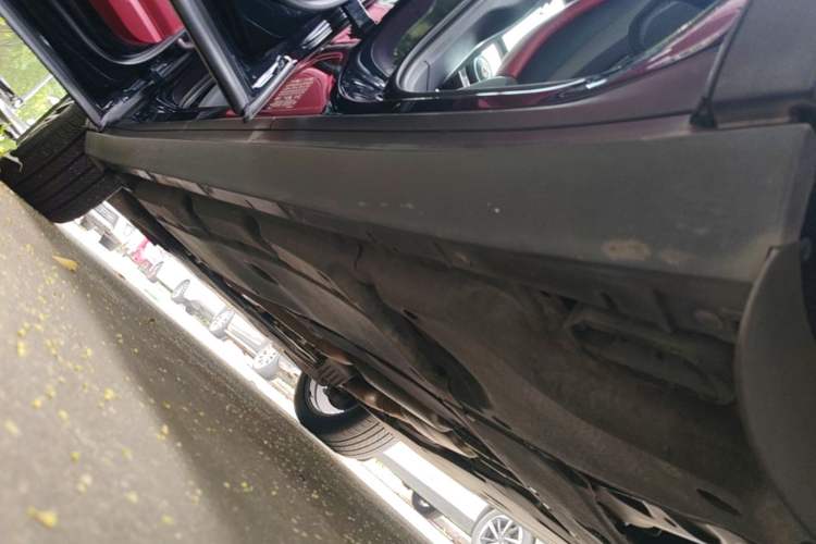 Used Porsche Cayenne 2019 Cayenne 3.0T Left Side Sill