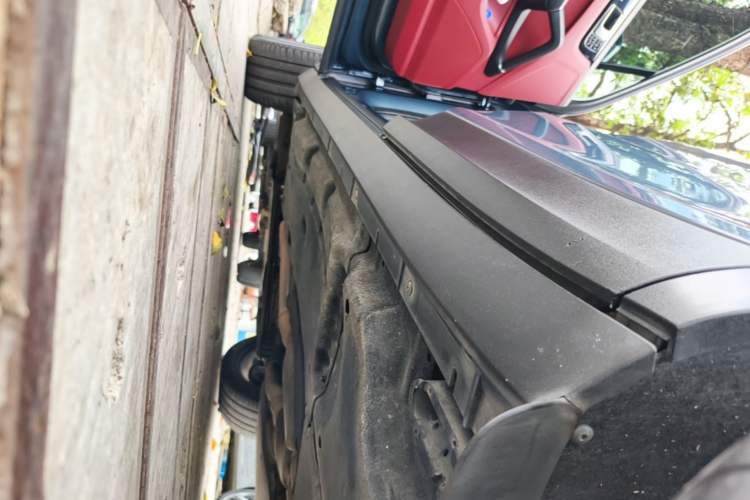 Used Porsche Cayenne 2019 Cayenne 3.0T Left Side Sill