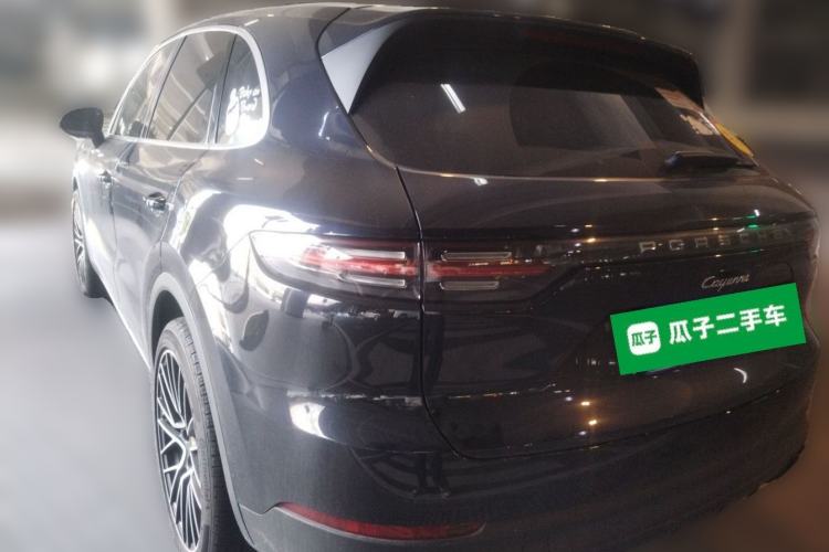 Used Porsche Cayenne 2019 Cayenne 3.0T Rear Left 45 Deg