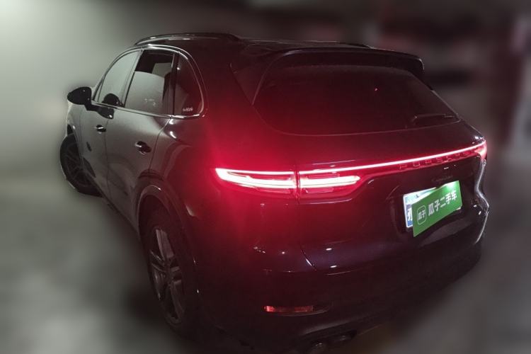 Used Porsche Cayenne 2019 Cayenne 3.0T Rear Left 45 Deg