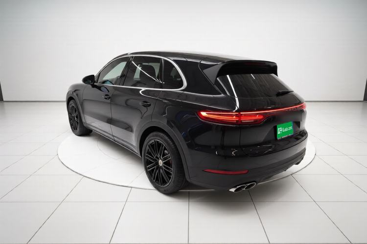 Used Porsche Cayenne 2019 Cayenne 3.0T Rear Left 45 Deg
