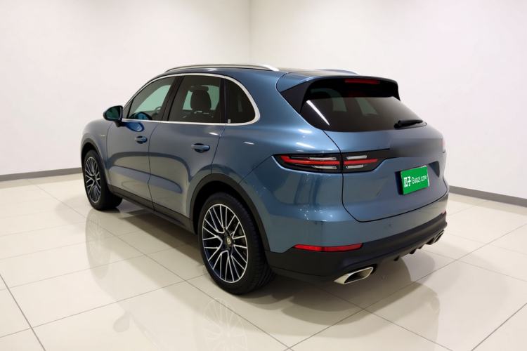 Used Porsche Cayenne 2019 Cayenne 3.0T Rear Left 45 Deg