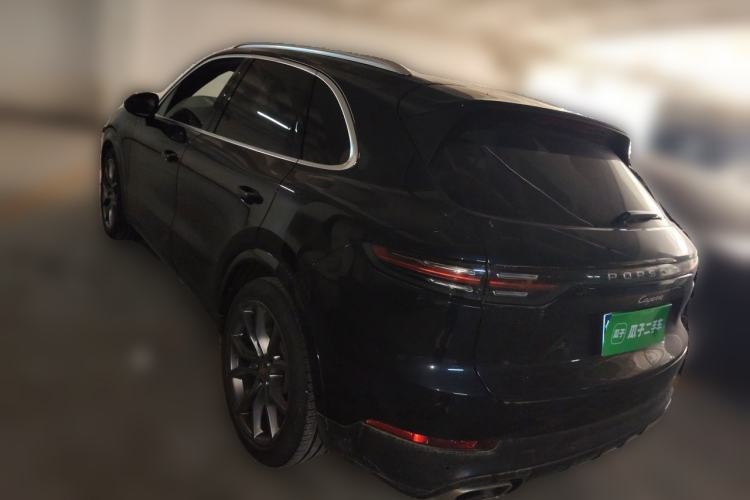 Used Porsche Cayenne 2019 Cayenne 3.0T Rear Left 45 Deg