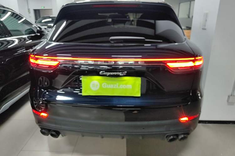 Used Porsche Cayenne 2019 Cayenne 3.0T Rear