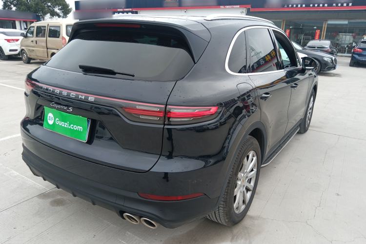 Used Porsche Cayenne 2019 Cayenne 3.0T Rear Right 45 Deg