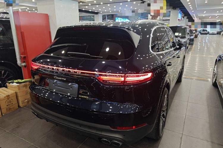 Used Porsche Cayenne 2019 Cayenne 3.0T Rear Right 45 Deg
