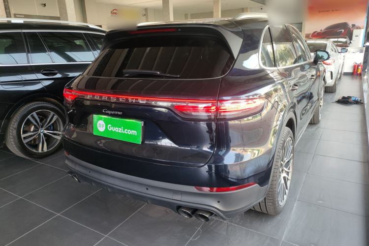 Used Porsche Cayenne 2019 Cayenne 3.0T Rear Right 45 Deg