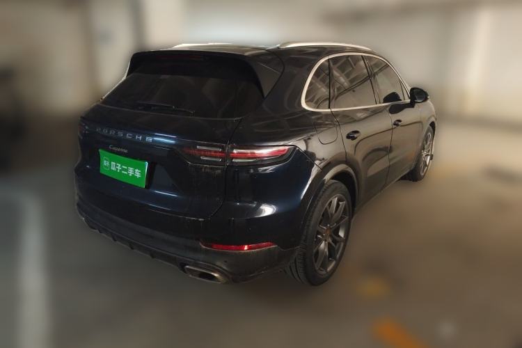 Used Porsche Cayenne 2019 Cayenne 3.0T Rear Right 45 Deg