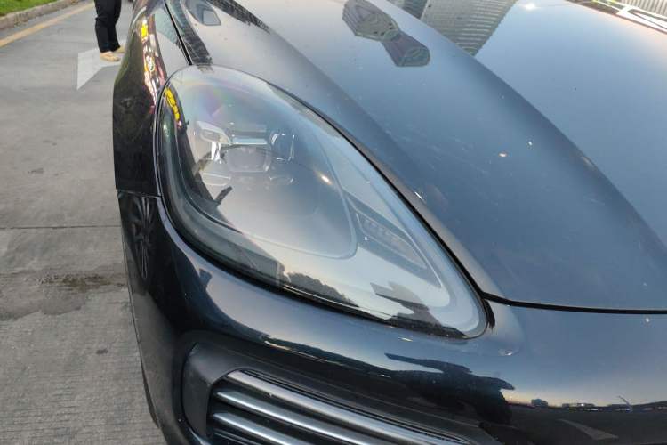 Used Porsche Cayenne 2019 Cayenne 3.0T Right Front Headlight