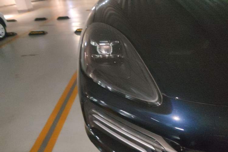 Used Porsche Cayenne 2019 Cayenne 3.0T Right Front Headlight
