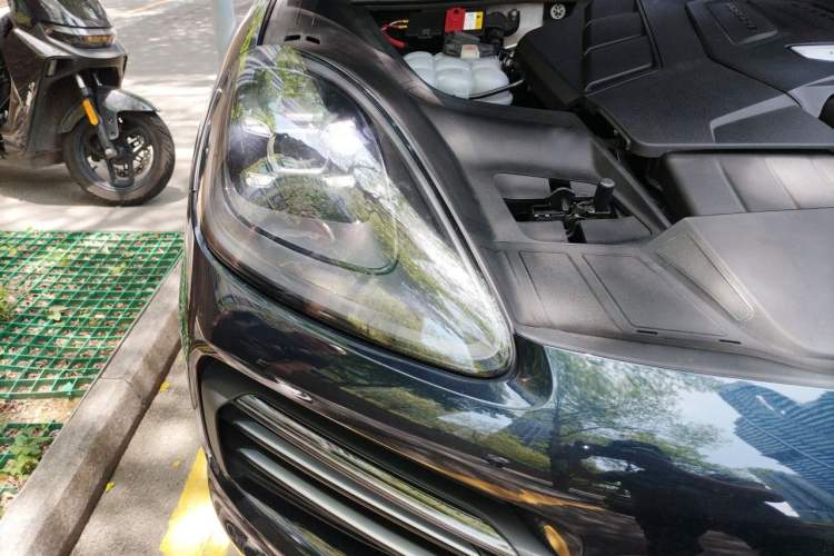 Used Porsche Cayenne 2019 Cayenne 3.0T Right Front Headlight