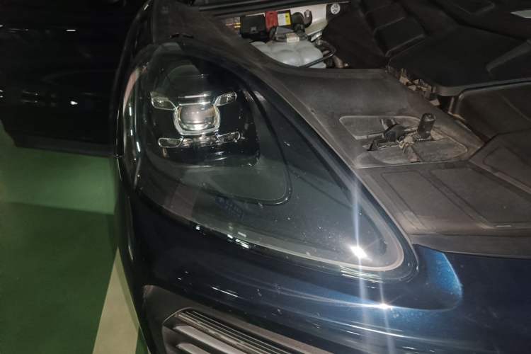 Used Porsche Cayenne 2019 Cayenne 3.0T Right Front Headlight