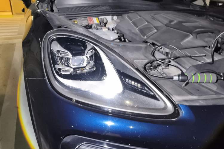 Used Porsche Cayenne 2019 Cayenne 3.0T Right Front Headlight
