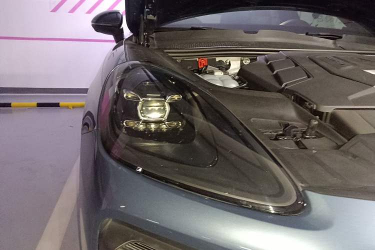 Used Porsche Cayenne 2019 Cayenne 3.0T Right Front Headlight