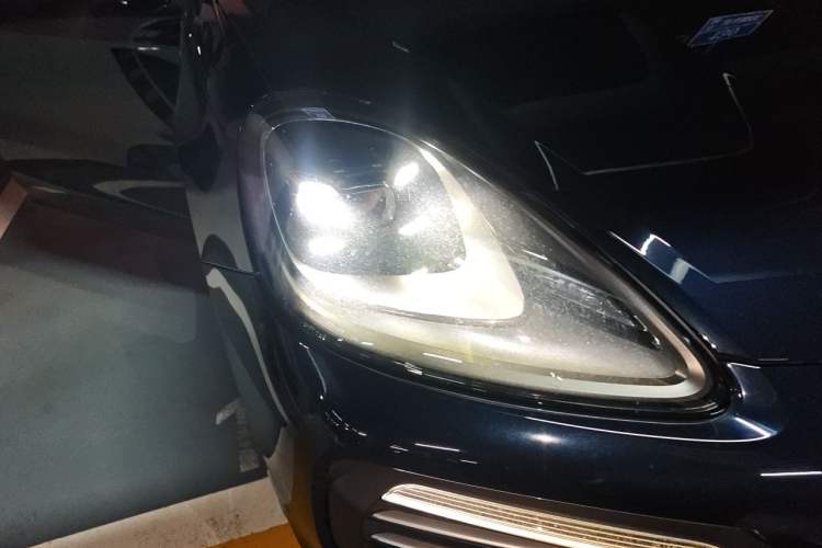 Used Porsche Cayenne 2019 Cayenne 3.0T Right Front Headlight