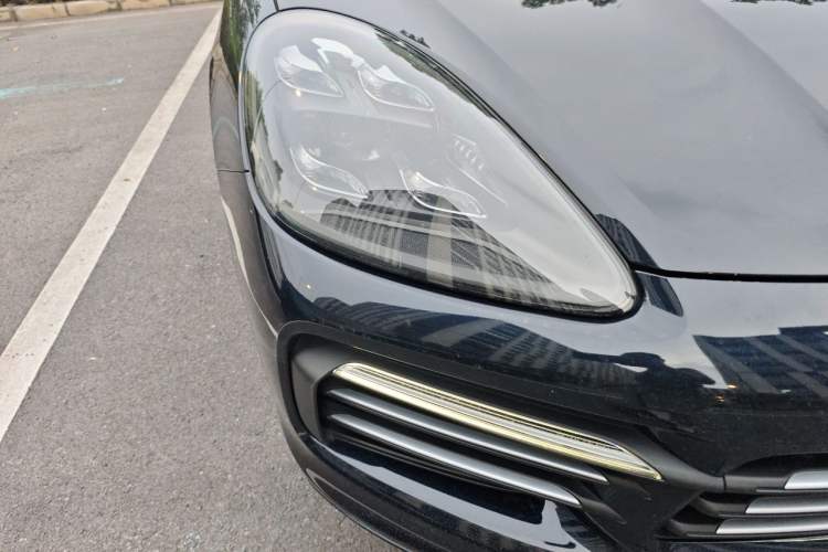 Used Porsche Cayenne 2019 Cayenne 3.0T Right Front Headlight
