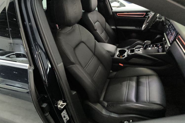Used Porsche Cayenne 2019 Cayenne 3.0T Right Front Seat