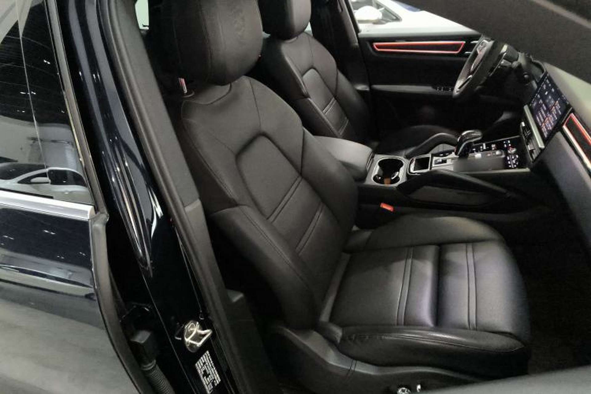 Used Porsche Cayenne 2019 Cayenne 3.0T Right Front Seat