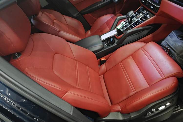 Used Porsche Cayenne 2019 Cayenne 3.0T Right Front Seat