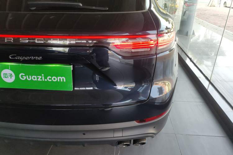 Used Porsche Cayenne 2019 Cayenne 3.0T Right Rear Taillight
